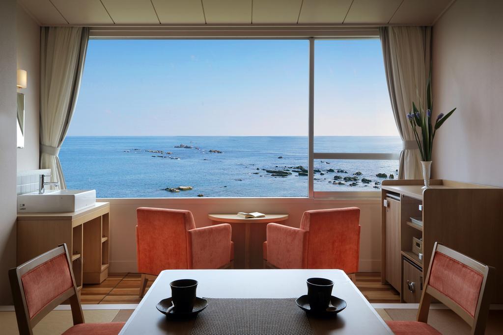 Ryokan Shirahama Ocean