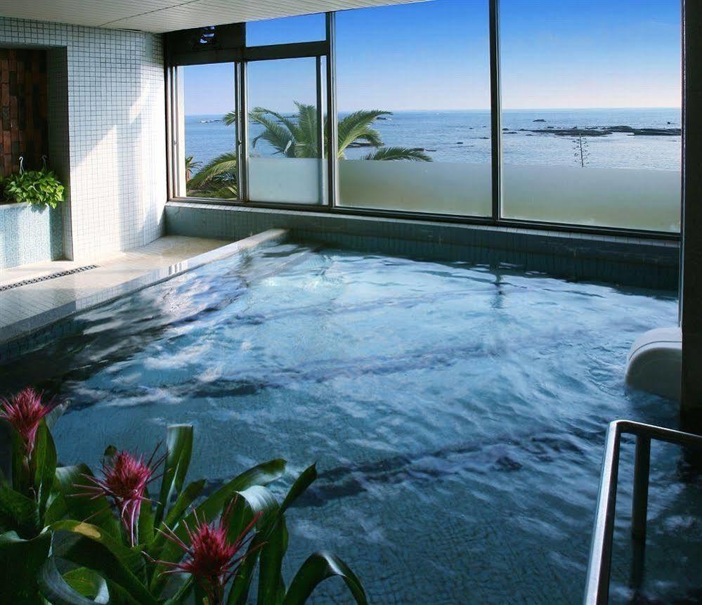 Ryokan Shirahama Ocean 3*